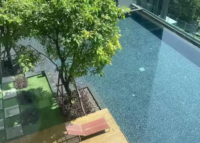 Warm Wood Oasis Next To Bts Thong Lo 公寓 *